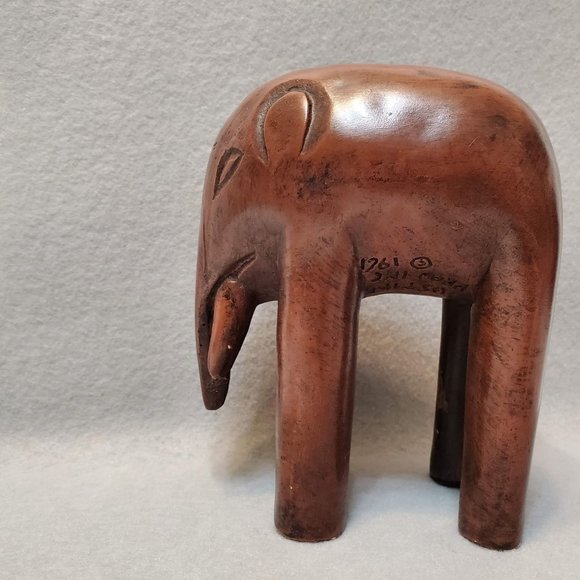 Vintage 1961 Austin Productions Elephant Sculpture, Signed Pottery Folk Art - Picture 8 of 8